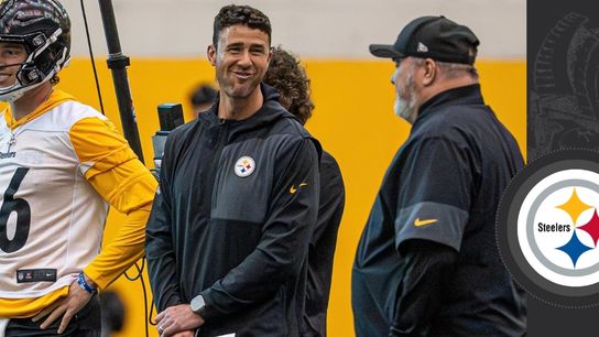 Arth: Two young QBs a 'really good thing' taken in Pittsburgh